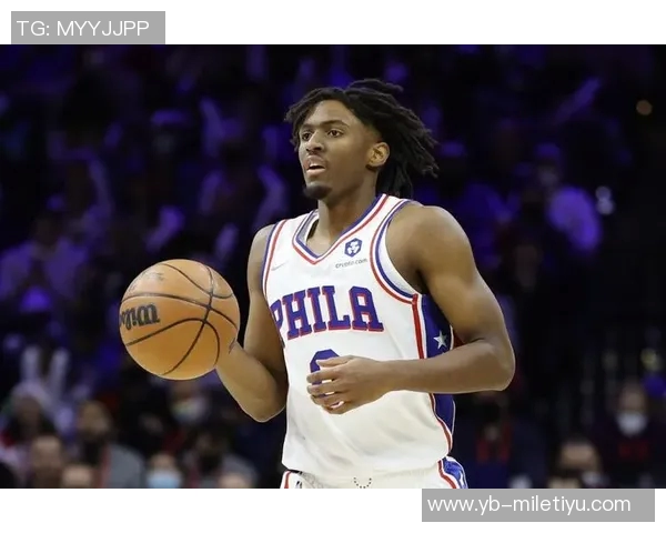 马克西全场表现惊艳30分钟内17投10中砍下27分4篮板7助攻